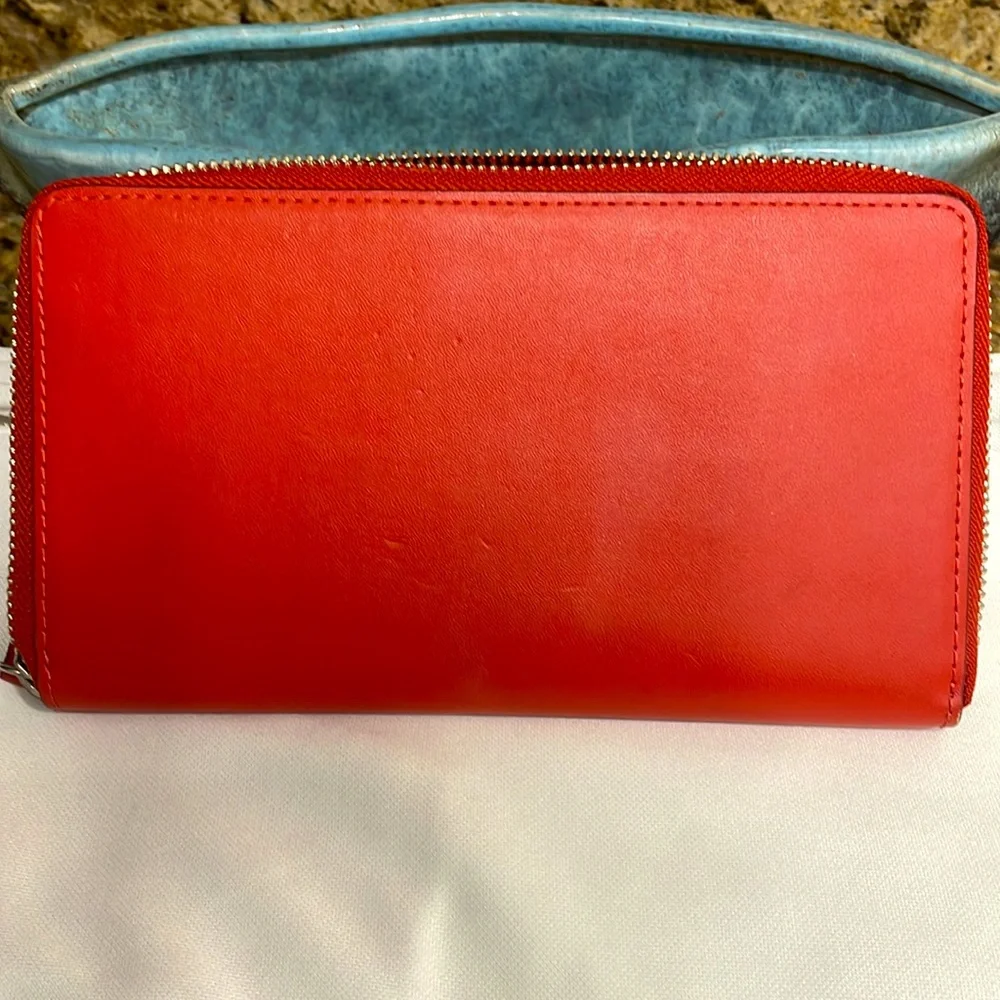Vera Bradley Coral Red Faux Leather Wallet with black and beige interior. Y2K - Picture 4 of 9